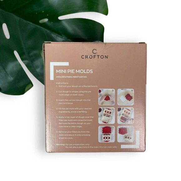 🆕 Crofton Mini Pie Molds in Red - Set of Three - Picture 6 of 6